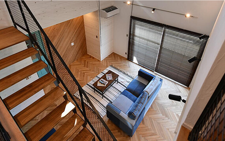 吹抜けを楽しむ